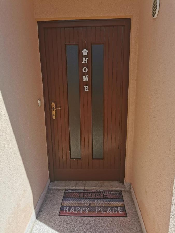 Apartment Near By Everything